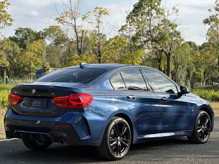 Фото 5 - BMW 1 Series