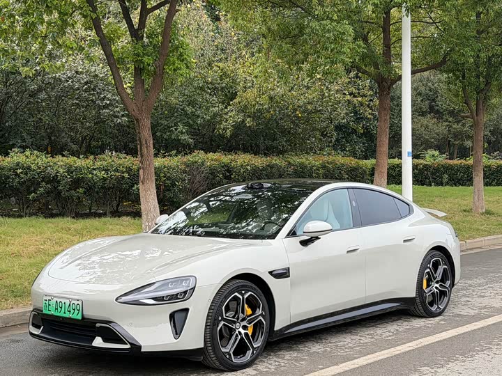 Фото 1 - Xiaomi SU7