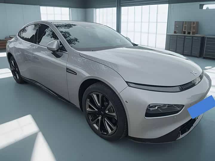 Фото 1 - XPeng P7