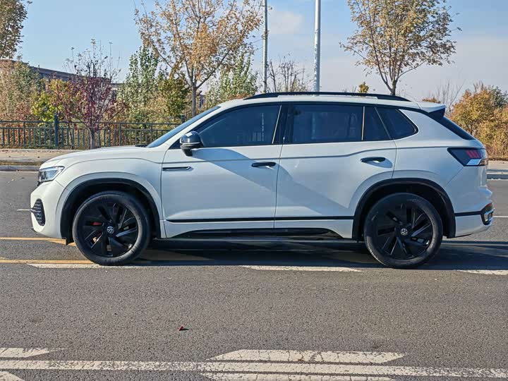 Фото 8 - Volkswagen Tayron