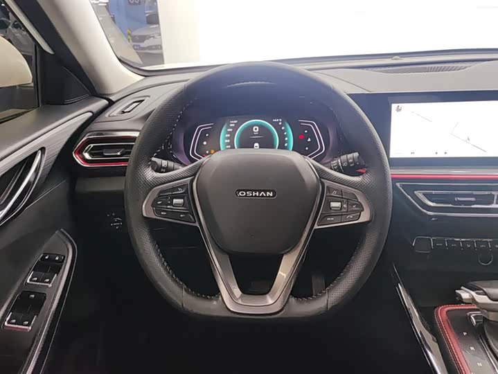 Фото 15 - Changan Oshan X5