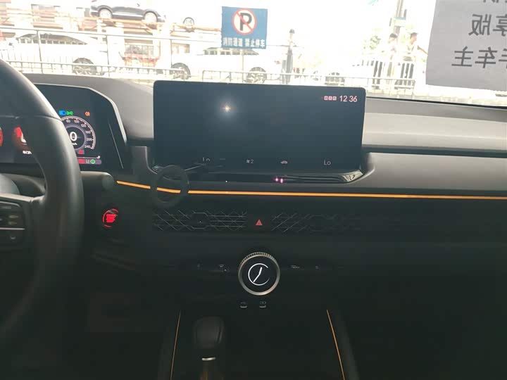 Фото 16 - Honda Accord