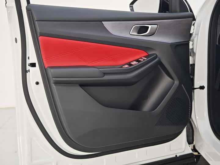 Фото 15 - Changan CS55 Plus