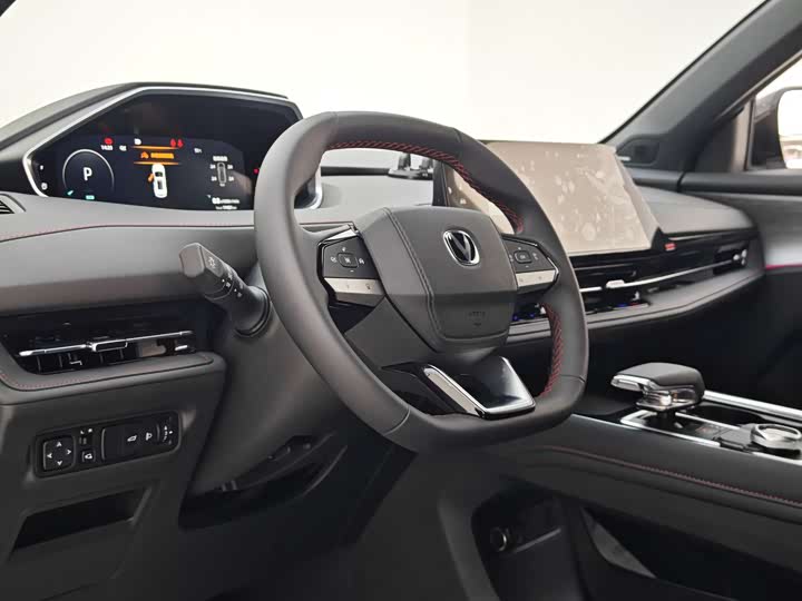 Фото 17 - Changan CS55 Plus