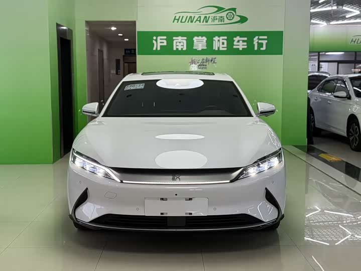 Фото 2 - BYD Han