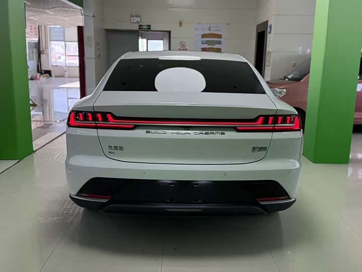 Фото 8 - BYD Han