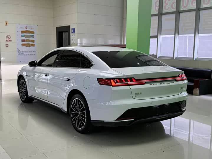 Фото 9 - BYD Han