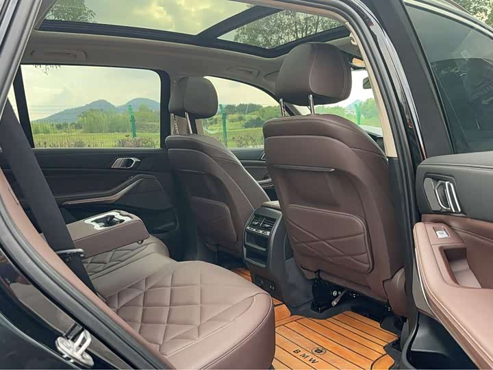 Фото 12 - BMW X5