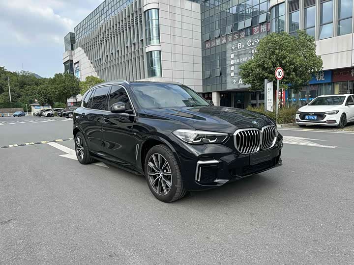 Фото 8 - BMW X5