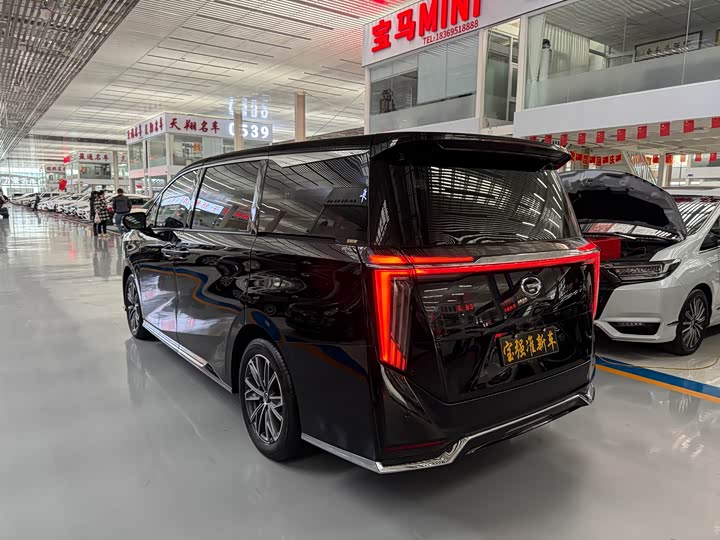 Фото 9 - GAC Trumpchi M8