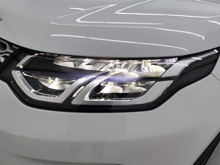 Фото 5 - Land Rover Discovery Sport