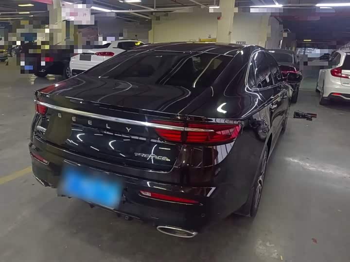 Фото 7 - Geely Preface