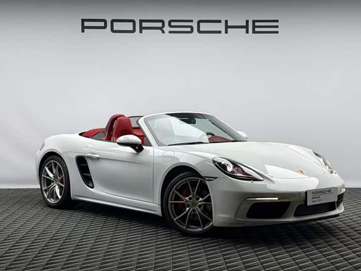 Фото 3 - Porsche 718