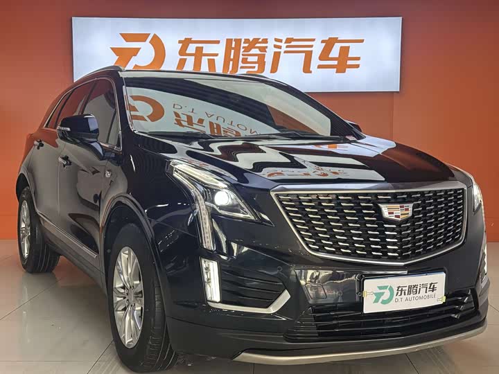 Фото 2 - Cadillac XT5