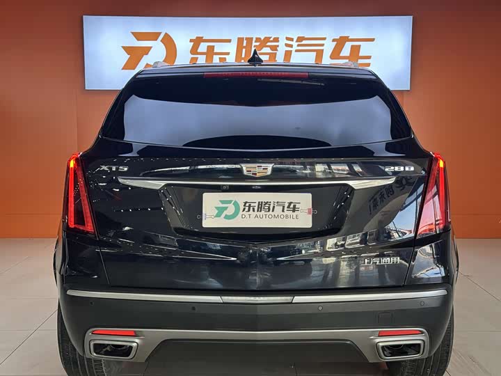 Фото 7 - Cadillac XT5