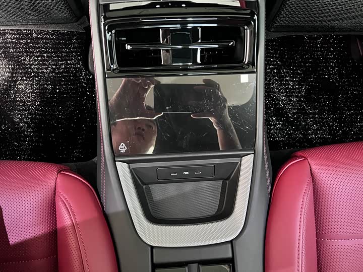 Фото 20 - Porsche Panamera