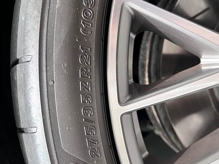 Фото 5 - Porsche Panamera