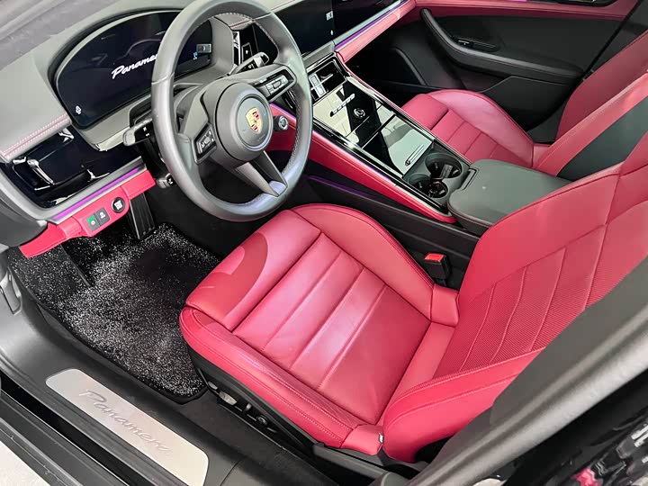 Фото 7 - Porsche Panamera