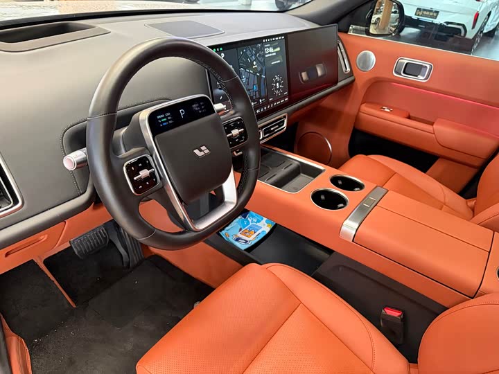 Фото 12 - LiXiang L9