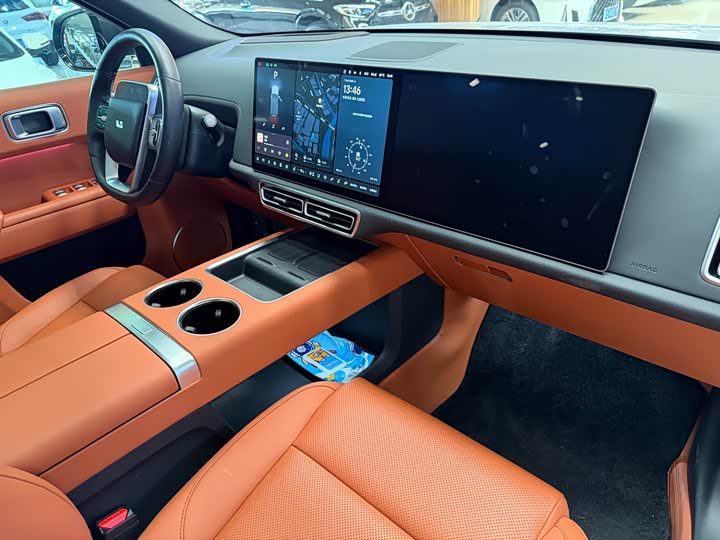 Фото 14 - LiXiang L9