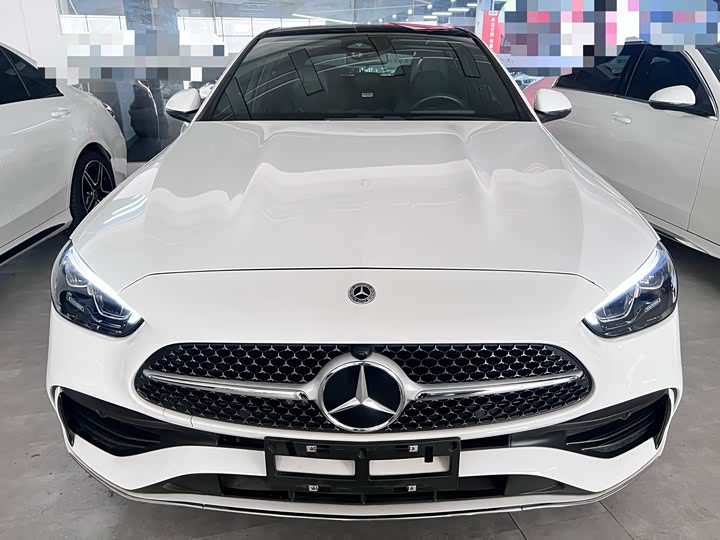 Фото 2 - Mercedes-Benz C-Class