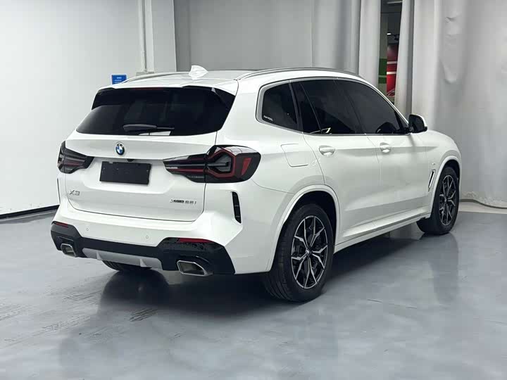 Фото 2 - BMW X3