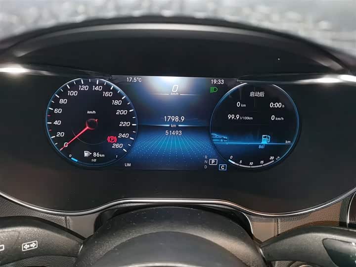 Фото 12 - Mercedes-Benz GLC-Class