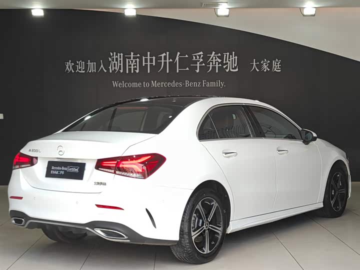 Фото 3 - Mercedes-Benz A-Class