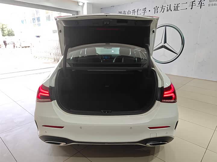 Фото 9 - Mercedes-Benz A-Class