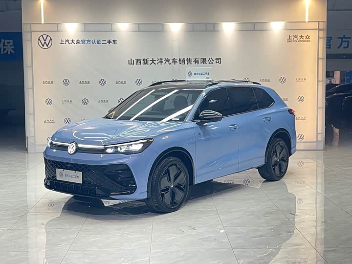 Фото 1 - Volkswagen Tiguan L Pro