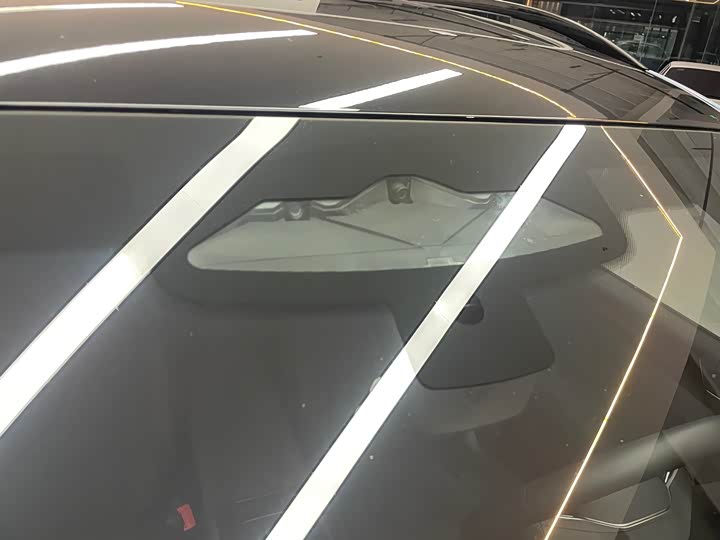 Фото 9 - Volkswagen Tiguan L Pro