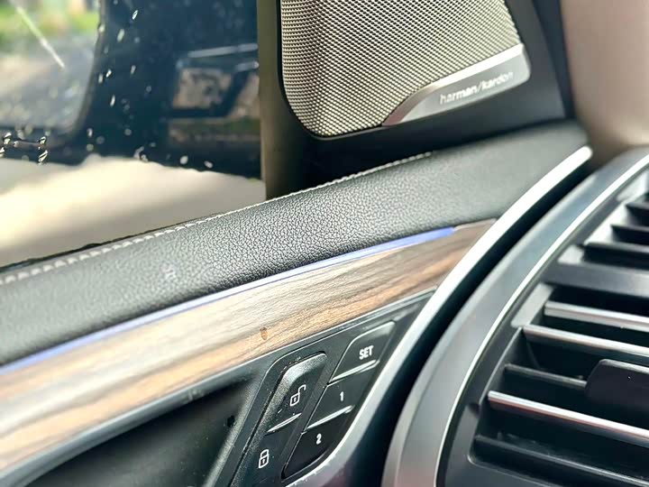 Фото 16 - BMW X3