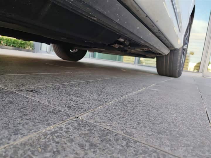 Фото 16 - Honda UR-V