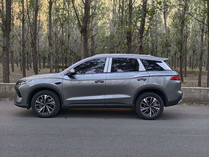 Фото 14 - BYD Song Pro Hybrid