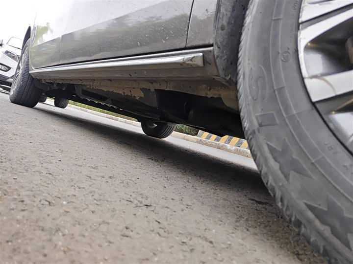 Фото 16 - Buick GL8 ES