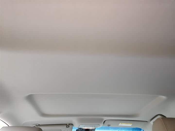 Фото 9 - Buick GL8 ES