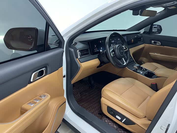 Фото 15 - LiXiang One