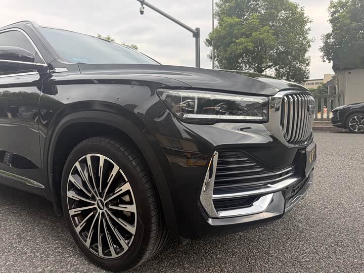 Фото 12 - Geely Monjaro