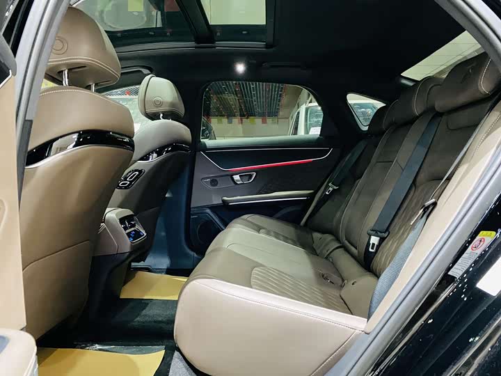 Фото 11 - BYD Han