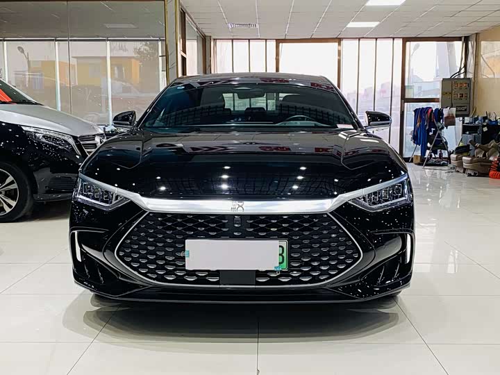 Фото 2 - BYD Han