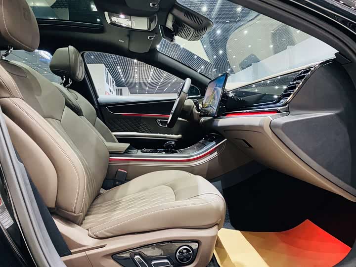 Фото 9 - BYD Han