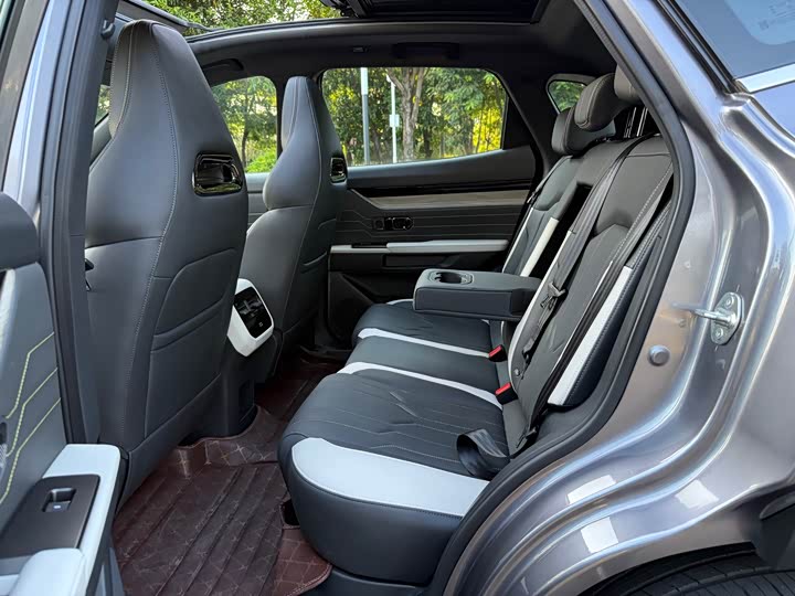 Фото 13 - Jetour Shanhai L6