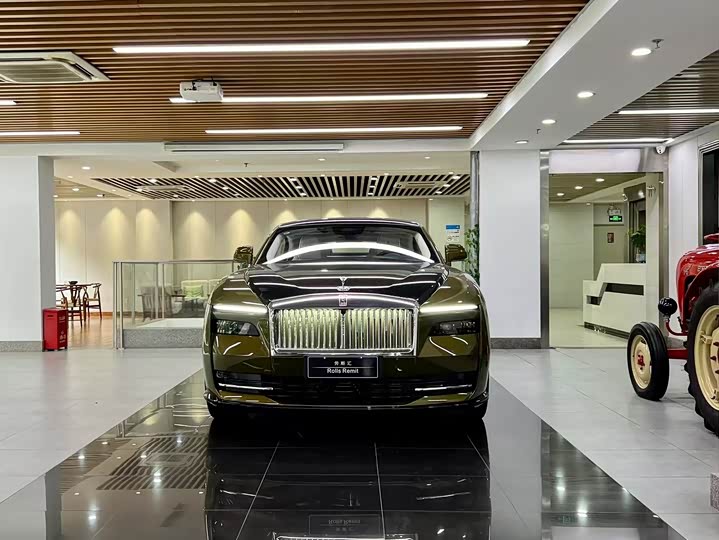 Фото 2 - Rolls-Royce Spectre