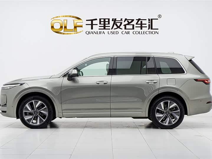 Фото 7 - LiXiang One