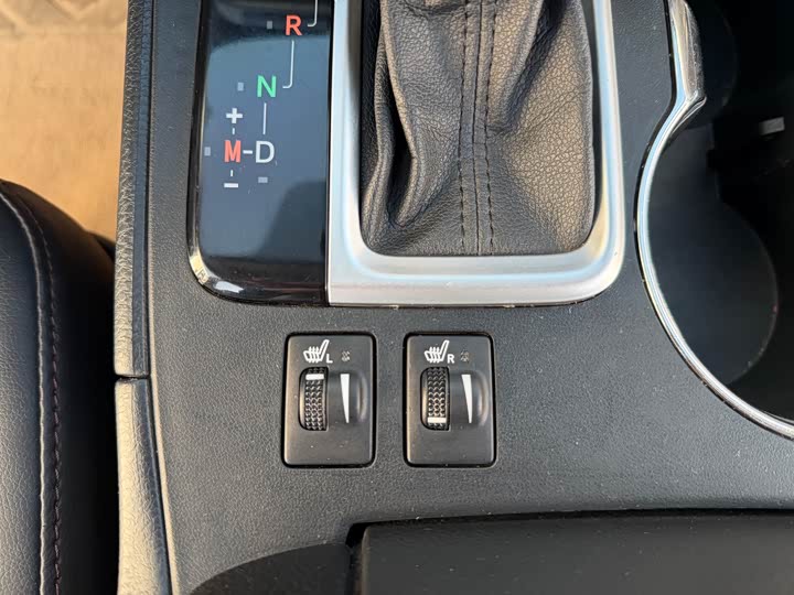 Фото 8 - Toyota Highlander