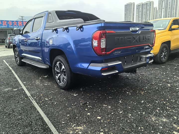 Фото 5 - Maxus T90