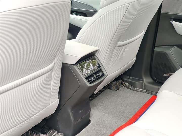 Фото 9 - Buick Electra E5