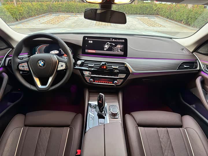 Фото 5 - BMW 5 Series