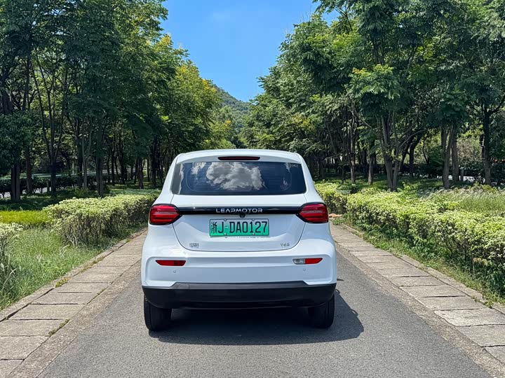 Фото 15 - Leapmotor T03