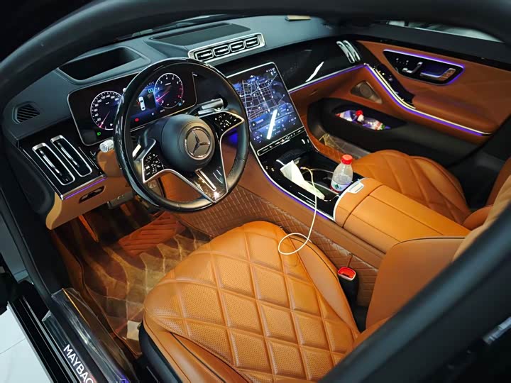 Фото 6 - Mercedes-Benz Maybach S-Class
